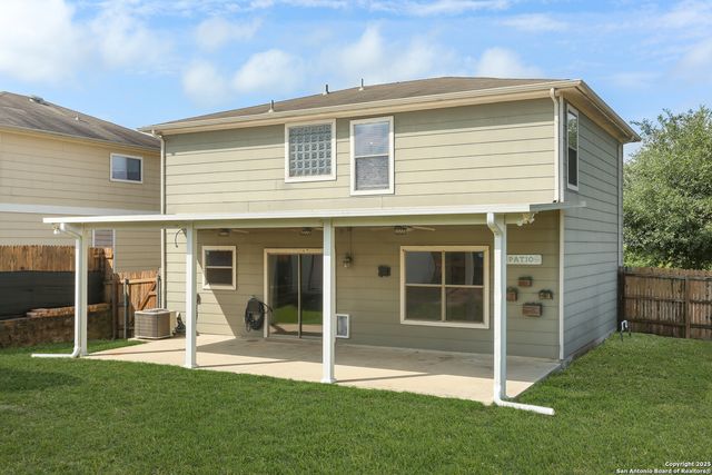 5705 Maxfli, Schertz, TX 78108