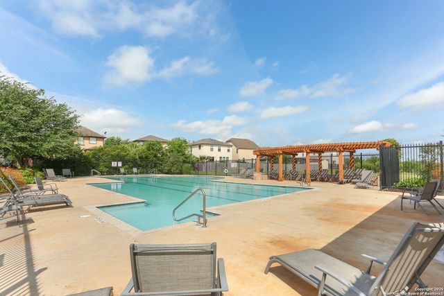 5705 Maxfli, Schertz, TX 78108