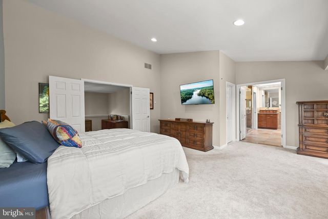 3711 THOROUGHBRED LN, Owings Mills, MD 21117