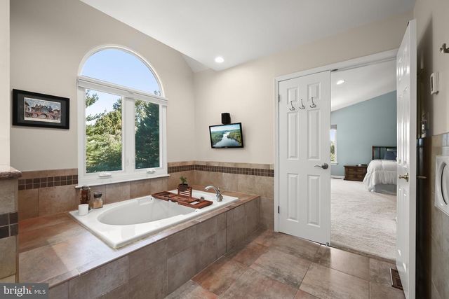 3711 THOROUGHBRED LN, Owings Mills, MD 21117