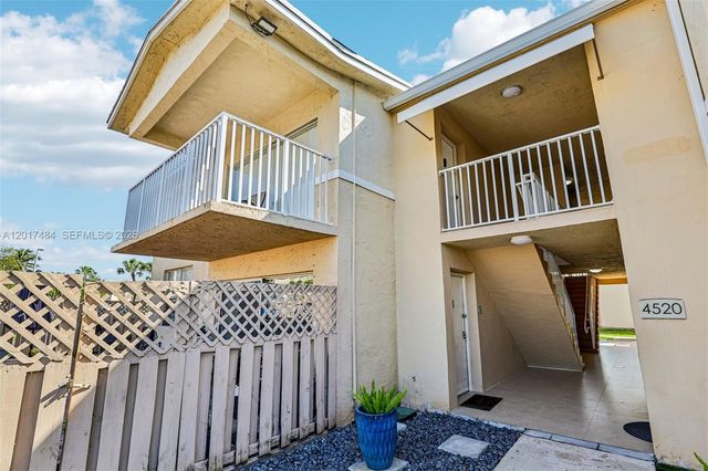 4520 NW 79th Ave 2D, Doral, FL 33166