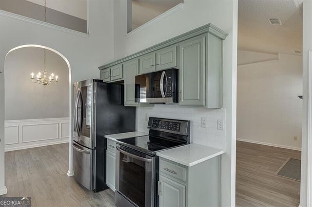 2464 Laurelfield Drive, Grayson, GA 30017