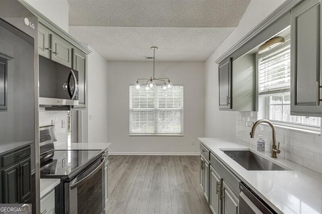 2464 Laurelfield Drive, Grayson, GA 30017