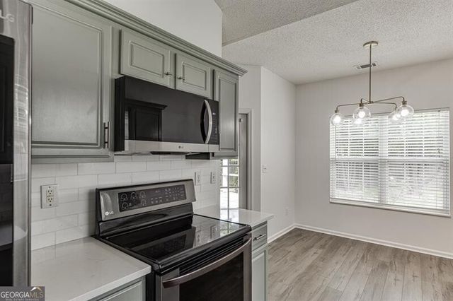 2464 Laurelfield Drive, Grayson, GA 30017