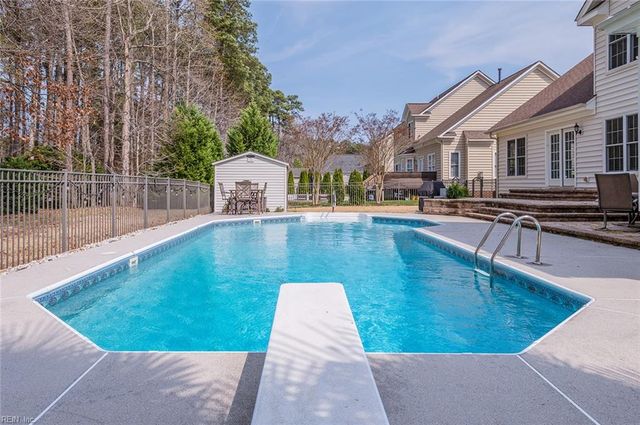 20 Wornom Farm RD, Poquoson, VA 23662