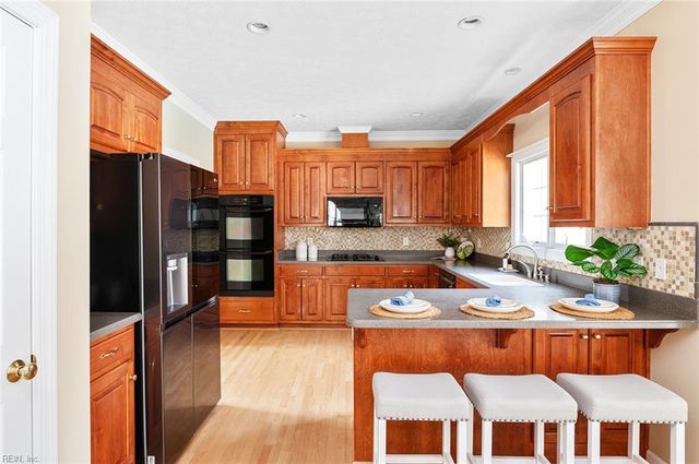 20 Wornom Farm RD, Poquoson, VA 23662