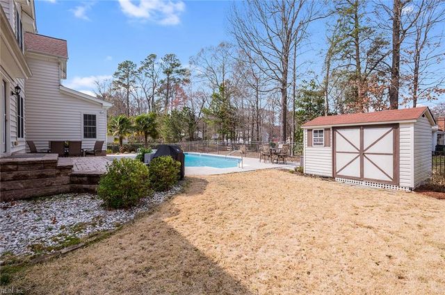 20 Wornom Farm RD, Poquoson, VA 23662