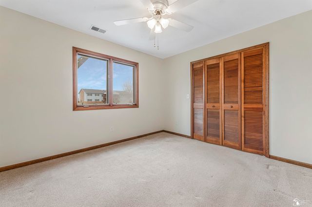 1555 Harbour Boulevard, Trenton, MI 48183