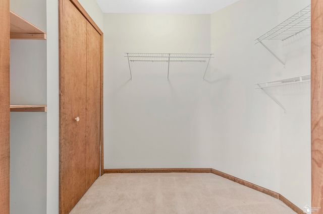 1555 Harbour Boulevard, Trenton, MI 48183