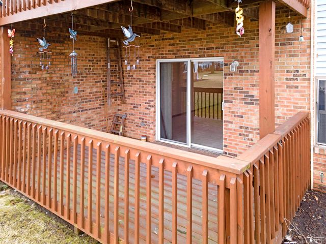 1555 Harbour Boulevard, Trenton, MI 48183