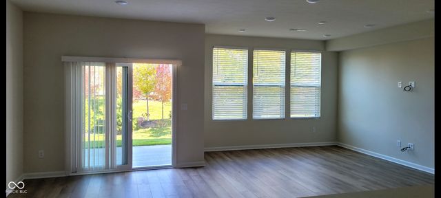 3283 Haflinger Drive, Zionsville, IN 46077