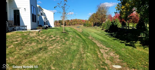 3283 Haflinger Drive, Zionsville, IN 46077