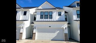 3283 Haflinger Drive, Zionsville, IN 46077