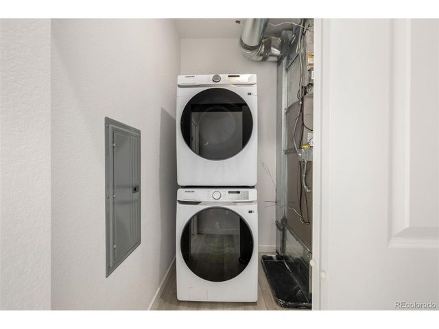 6153 N Ceylon St 3-202, Aurora, CO 80019