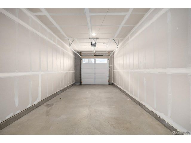 6153 N Ceylon St 3-202, Aurora, CO 80019