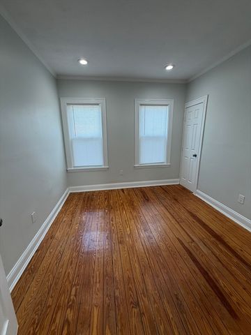 832 Montello St 3, Brockton, MA 02301