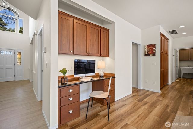 2412 173rd Avenue Ct E, Lake Tapps, WA 98391