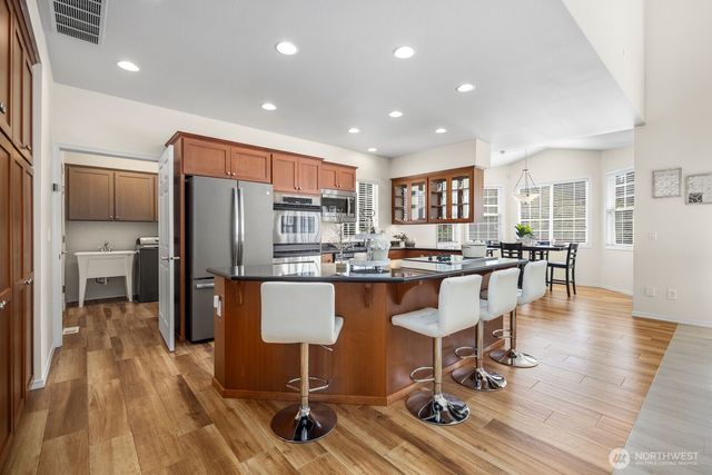 2412 173rd Avenue Ct E, Lake Tapps, WA 98391