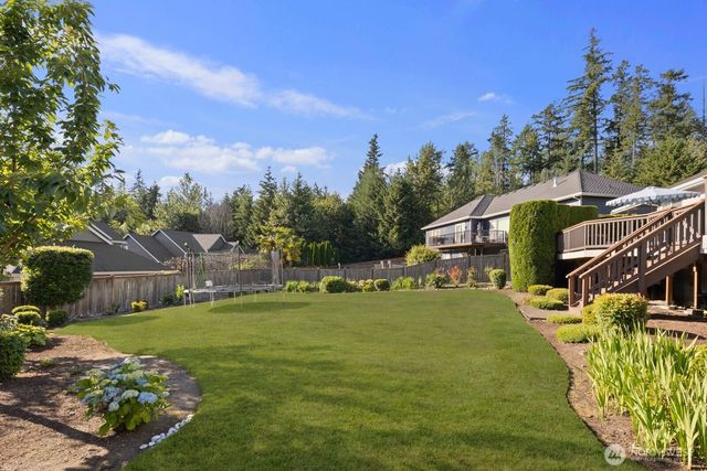 2412 173rd Avenue Ct E, Lake Tapps, WA 98391