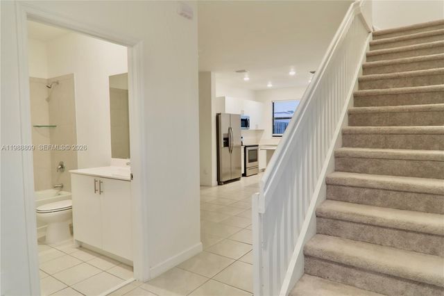 11719 SW 246th Ter ., Homestead, FL 33032