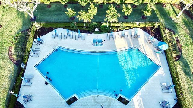 11719 SW 246th Ter ., Homestead, FL 33032