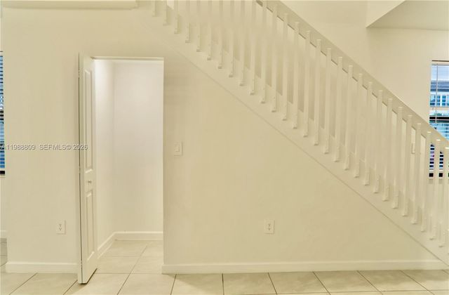 11719 SW 246th Ter ., Homestead, FL 33032