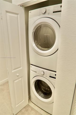 11719 SW 246th Ter ., Homestead, FL 33032