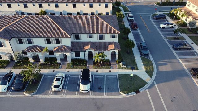 11719 SW 246th Ter ., Homestead, FL 33032