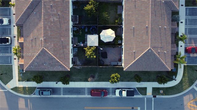 11719 SW 246th Ter ., Homestead, FL 33032