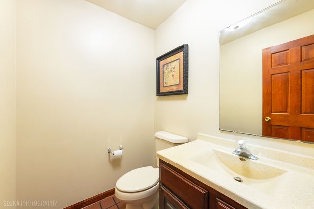 10410 Saddlebred Trail, Woodstock, IL 60098