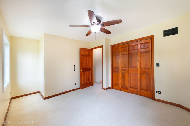 10410 Saddlebred Trail, Woodstock, IL 60098