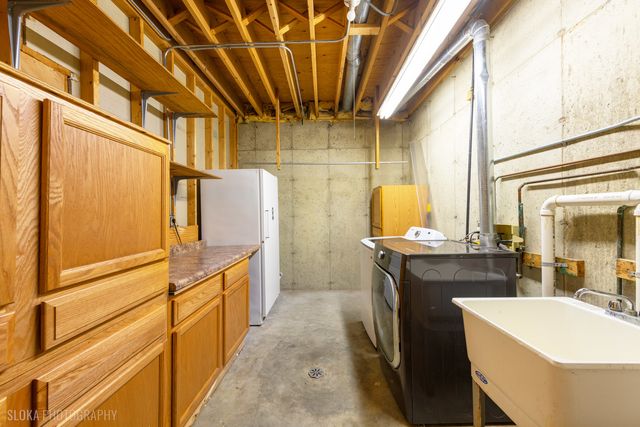 10410 Saddlebred Trail, Woodstock, IL 60098