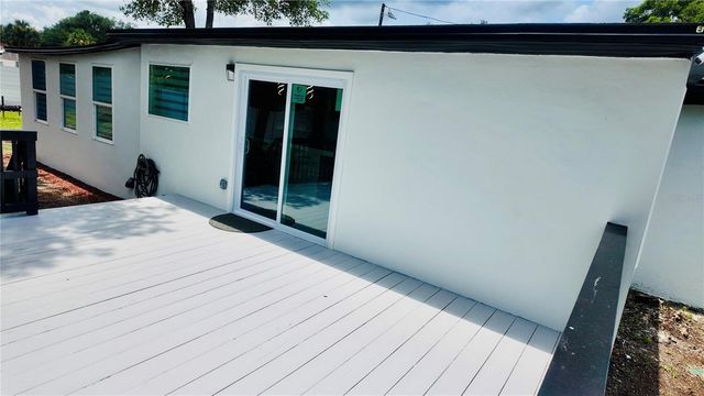 966 CLOVER STREET, Deland, FL 32720