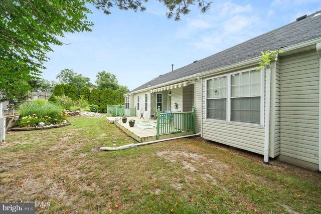 994 TREASURE AVE, Manahawkin, NJ 08050