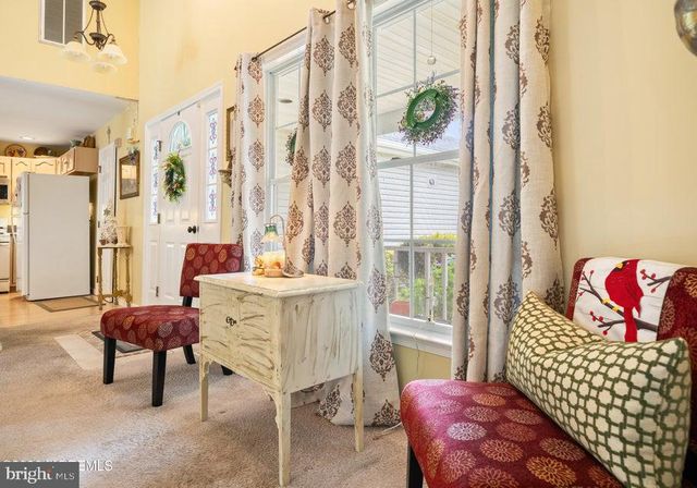994 TREASURE AVE, Manahawkin, NJ 08050