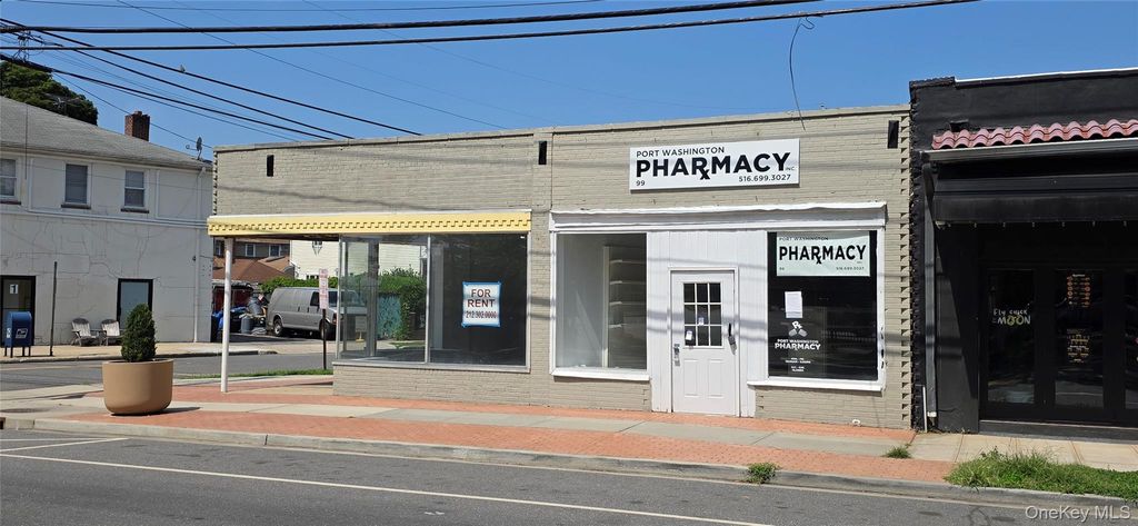 101 Manorhaven Boulevard, Port Washington, NY 11050 — exterior