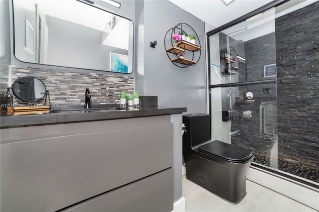 200 178th Drive 706, Sunny Isles Beach, FL 33160