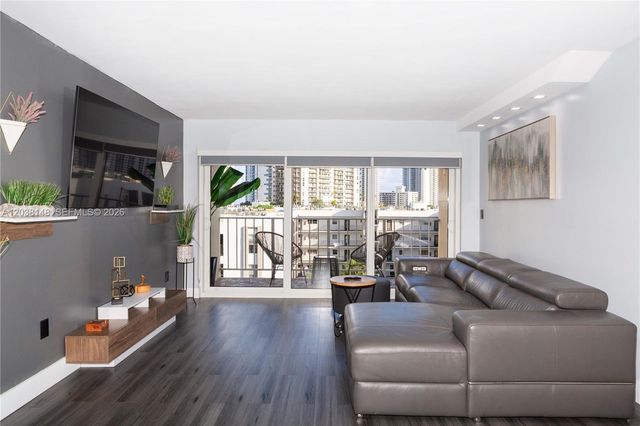 200 178th Drive 706, Sunny Isles Beach, FL 33160