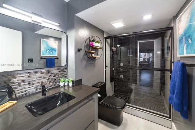 200 178th Drive 706, Sunny Isles Beach, FL 33160