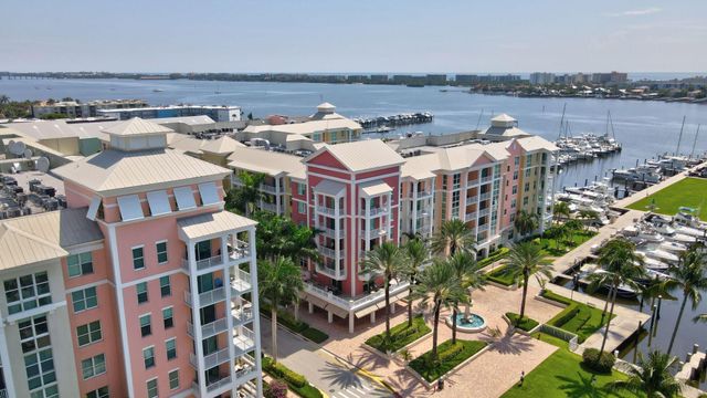 806 E Windward Way 217, Lantana, FL 33462