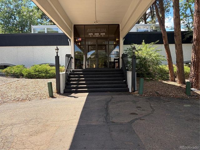 2325 S Linden Ct 215, Denver, CO 80222