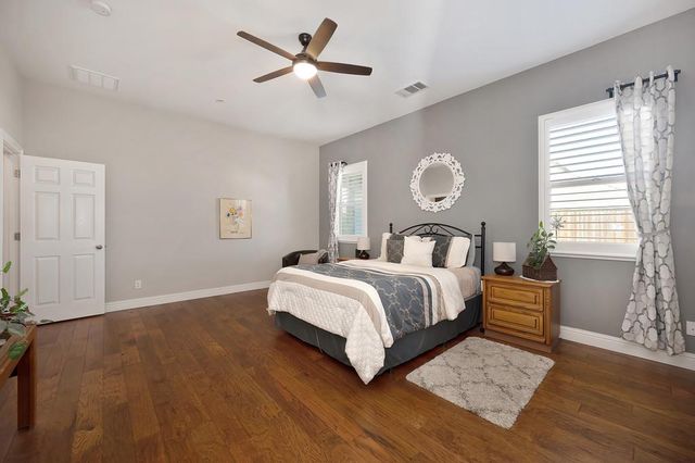 3048 Stonington Dr, Roseville, CA 95747