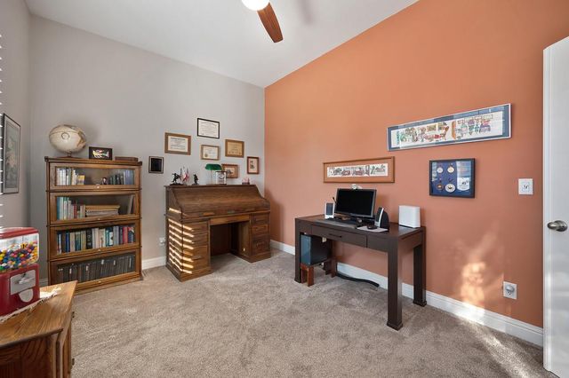 3048 Stonington Dr, Roseville, CA 95747