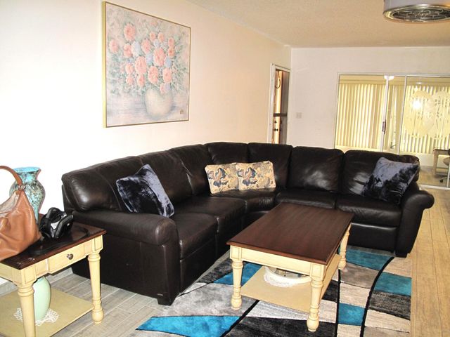 325 NW 50th Avenue C, Delray Beach, FL 33445