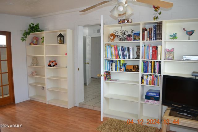 658 S PALO VERDE Drive, Apache Junction, AZ 85120