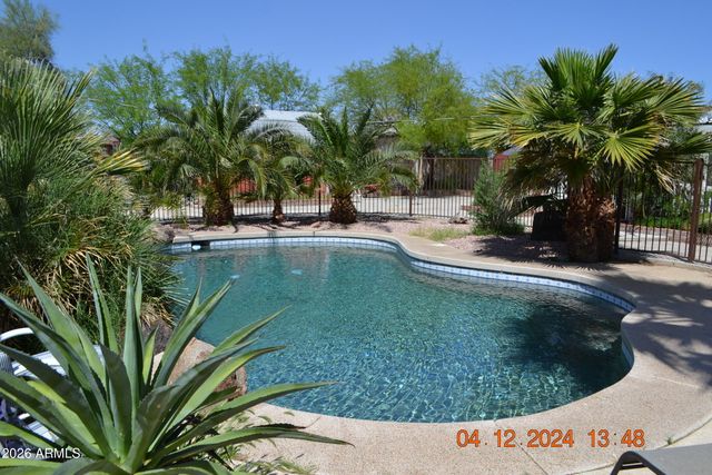 658 S PALO VERDE Drive, Apache Junction, AZ 85120