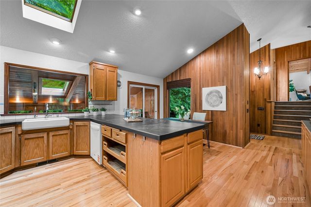 5009 Samish Way, Bellingham, WA 98229
