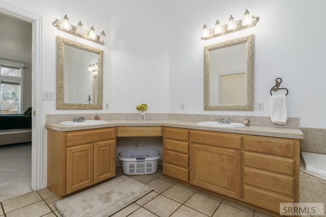 3441 Burgundy, Idaho Falls, ID 83404