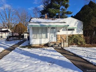 15854 Leona Drive, Redford Charter Township, MI 48239