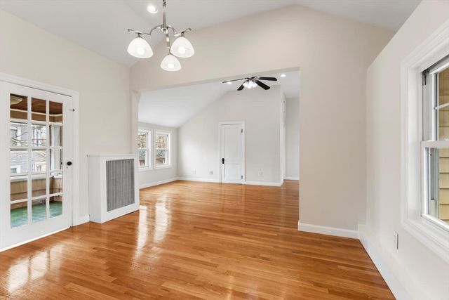 1088 Main Street 1088, Wakefield, MA 01880